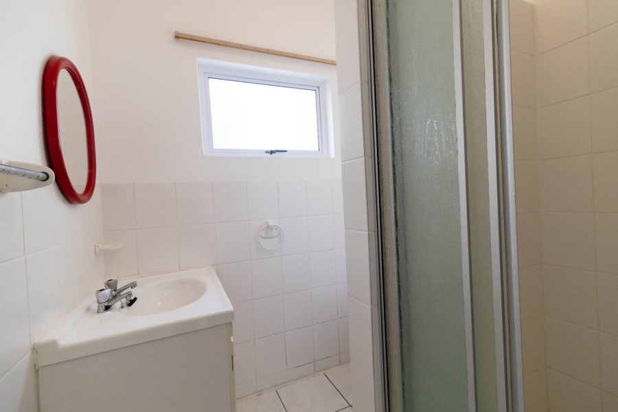 5 Bedroom Property for Sale in Vermont Western Cape
